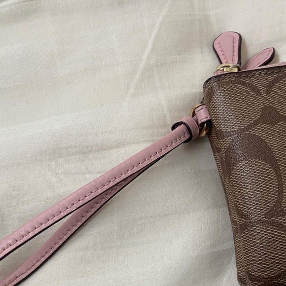 Coach Signature Brown and Pink Wristlet - Picture 3 of 8